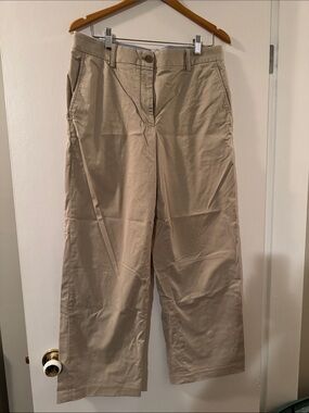 Aritzia Beige Women’s Wide-Leg Chinos
